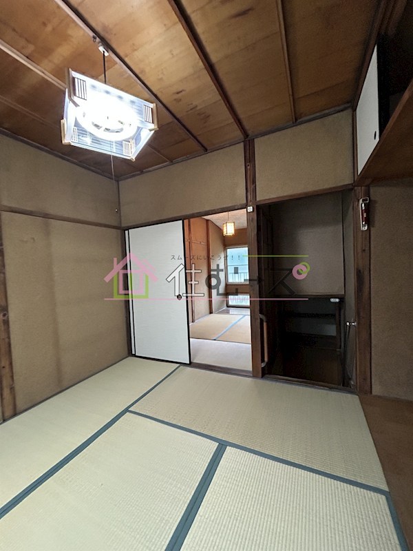 山坂５丁目貸家　 リビング