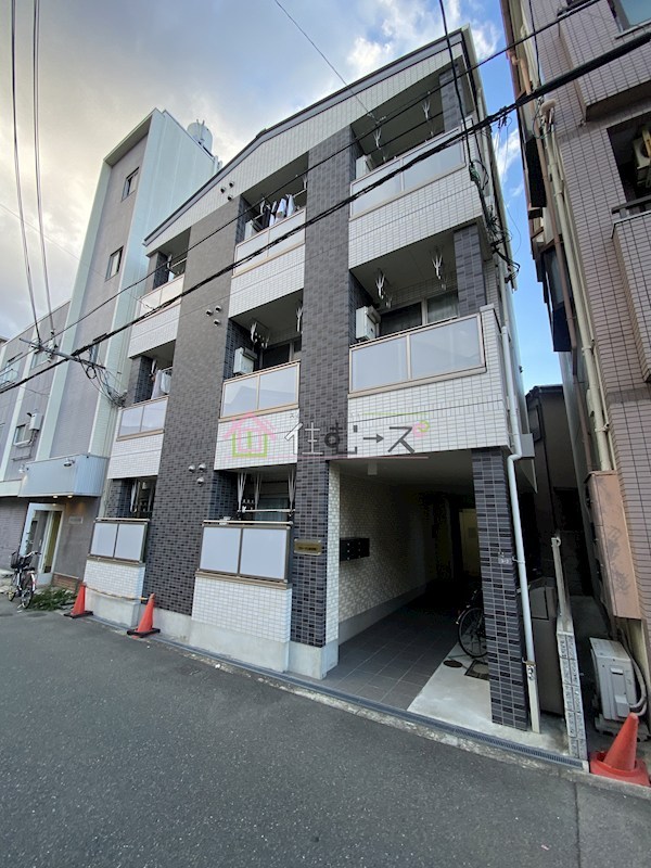 ラルーチェ杉本町 外観