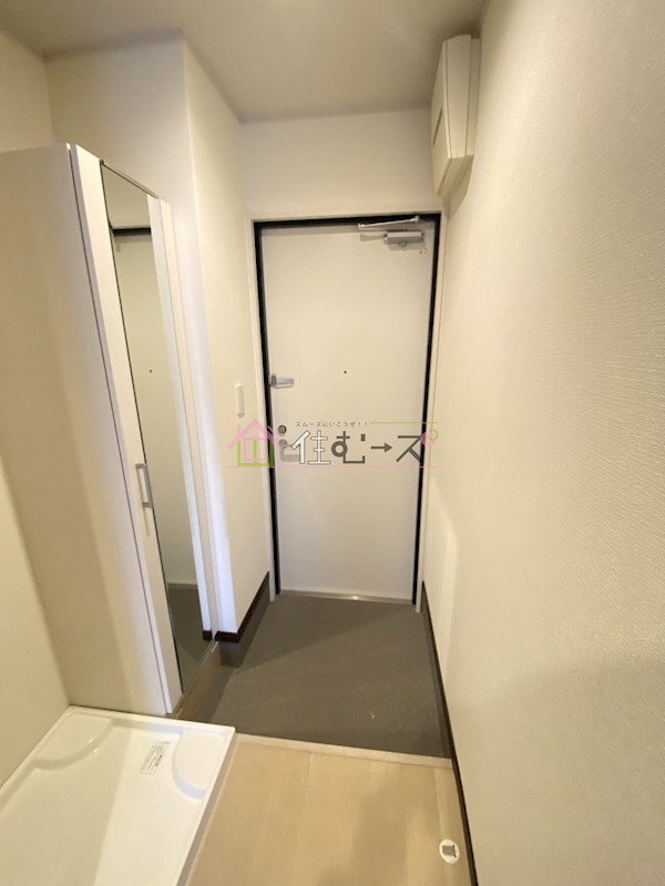 ラルーチェ杉本町 玄関