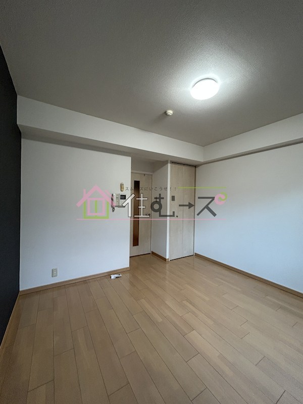 エスティライフ天王寺東 リビング