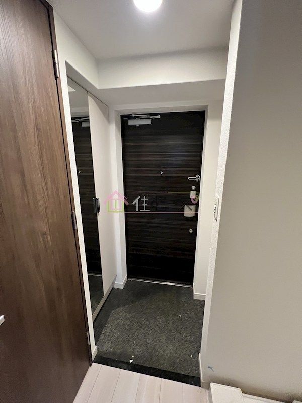 プレサンス上町台夕陽丘 玄関