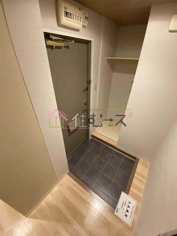 ミングルROSA 玄関