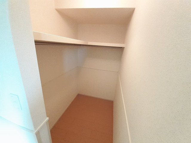 リバーサイド　レジデンス　ＴＵ その他2