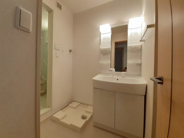 アンフィニ その他4