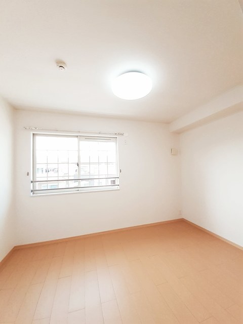 ヴィラ・オクトパス その他2