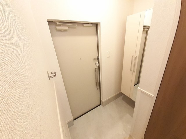 ガーデニアＫ 玄関