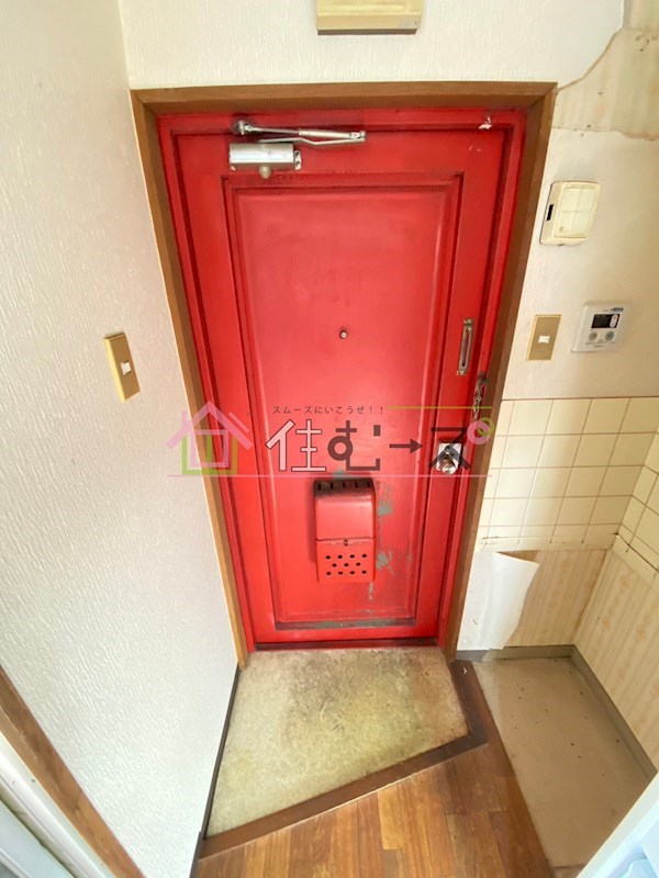 ビクトリーマンション雅 玄関