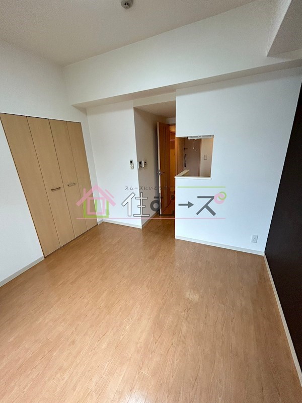 CASA MT 恵美須駅前 リビング