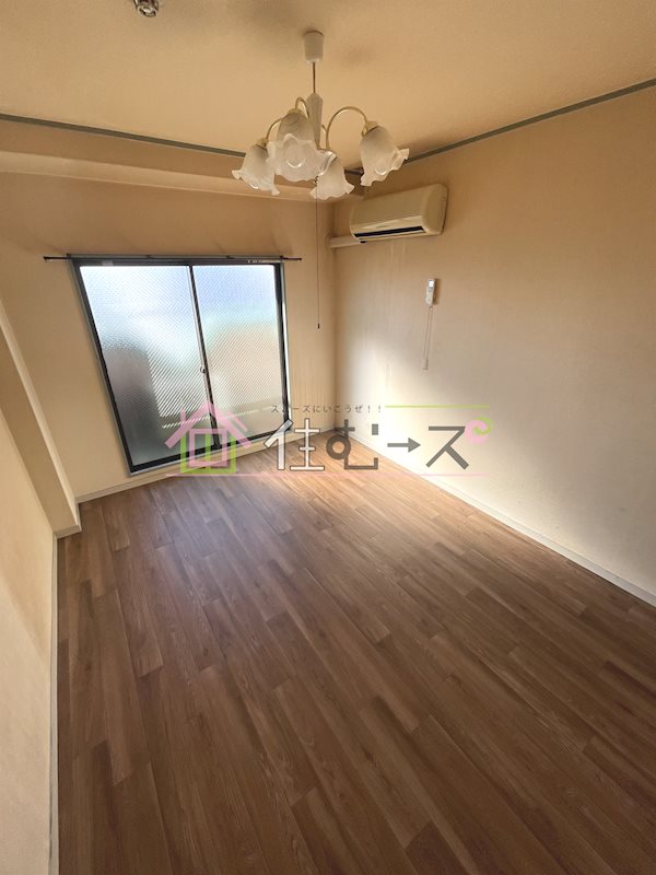 グランドリーペペ平野東 ベッドルーム