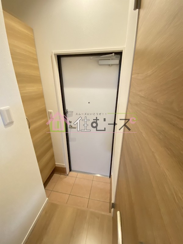 グランエクラ加島Ⅱ 玄関