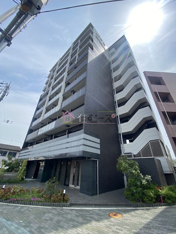 スプランディッドV 外観