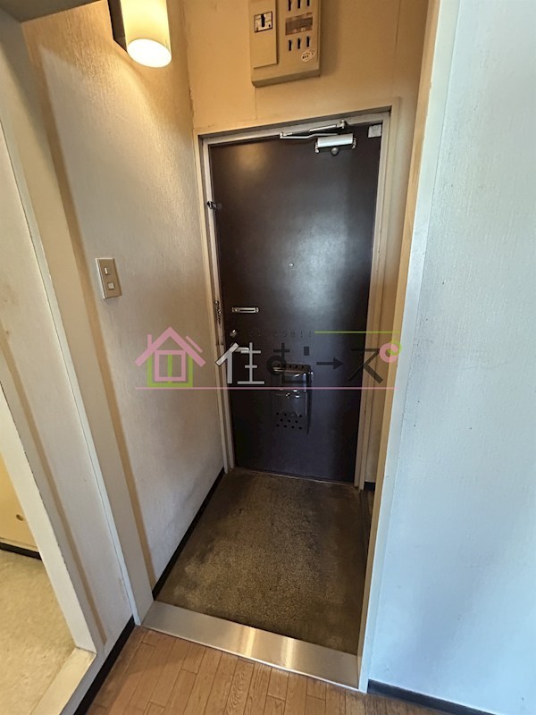 クリアポート福本 玄関