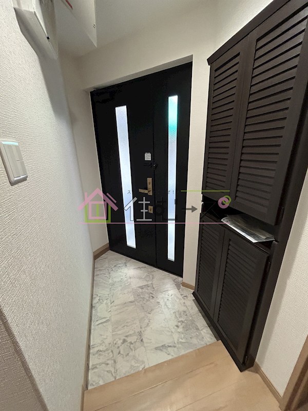 都島区毛馬町一丁目中古戸建 玄関