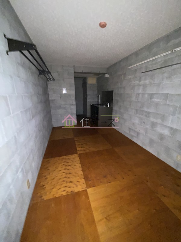 CINQ APARTMENT リビング