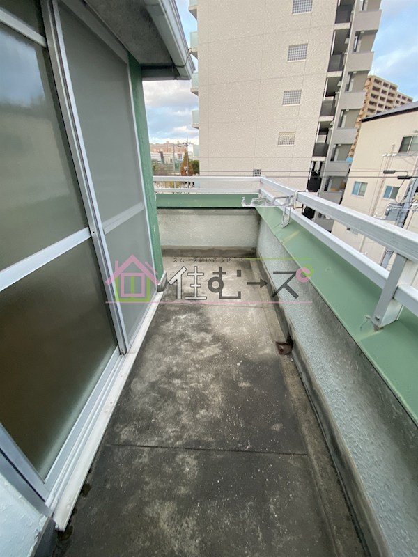 シェイーネ新高  ベランダ