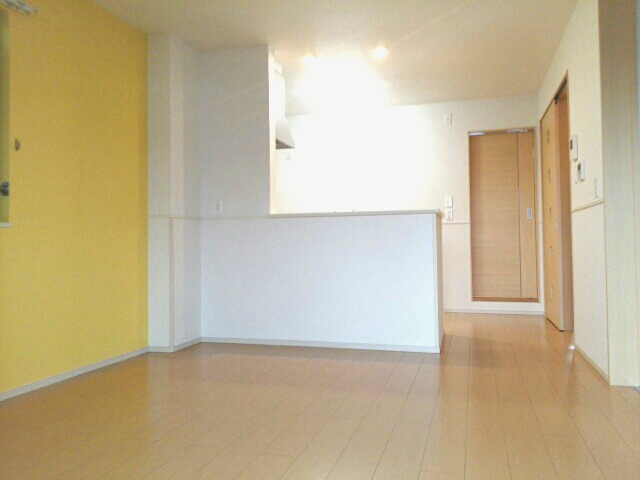 モン・シャ・ノーブル リビング