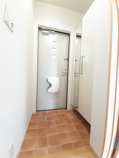 ラガーコート 玄関