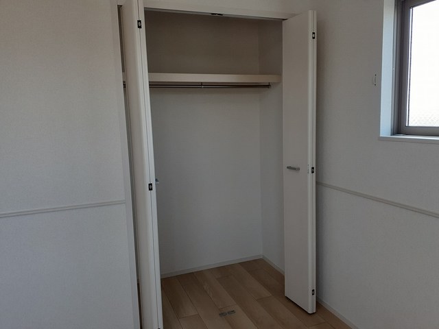 グレース讃良 その他4