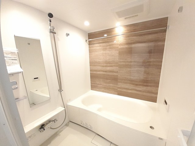 グレース讃良 風呂画像