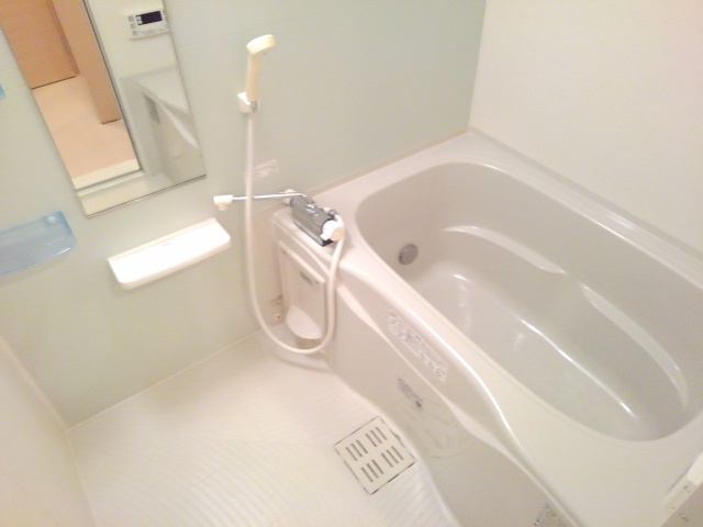 クレーヴ 風呂画像