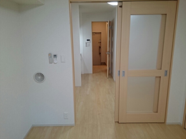 Ｌａ・Ｌｕｃｅ　ｓｔｒａｄａ その他3