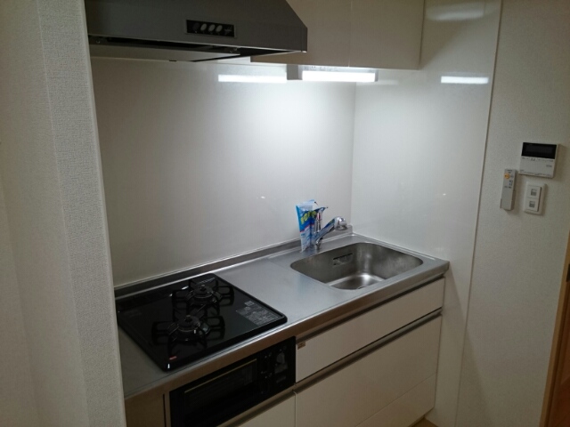 Ｌａ・Ｌｕｃｅ　ｓｔｒａｄａ キッチン