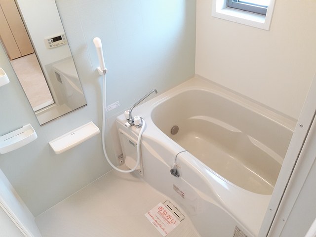 ハーフコート１番館 風呂画像