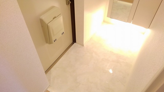 パイン　ガーデン　イケダ 玄関