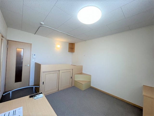 レオネクストマイヒルズ８８４３ ベッドルーム