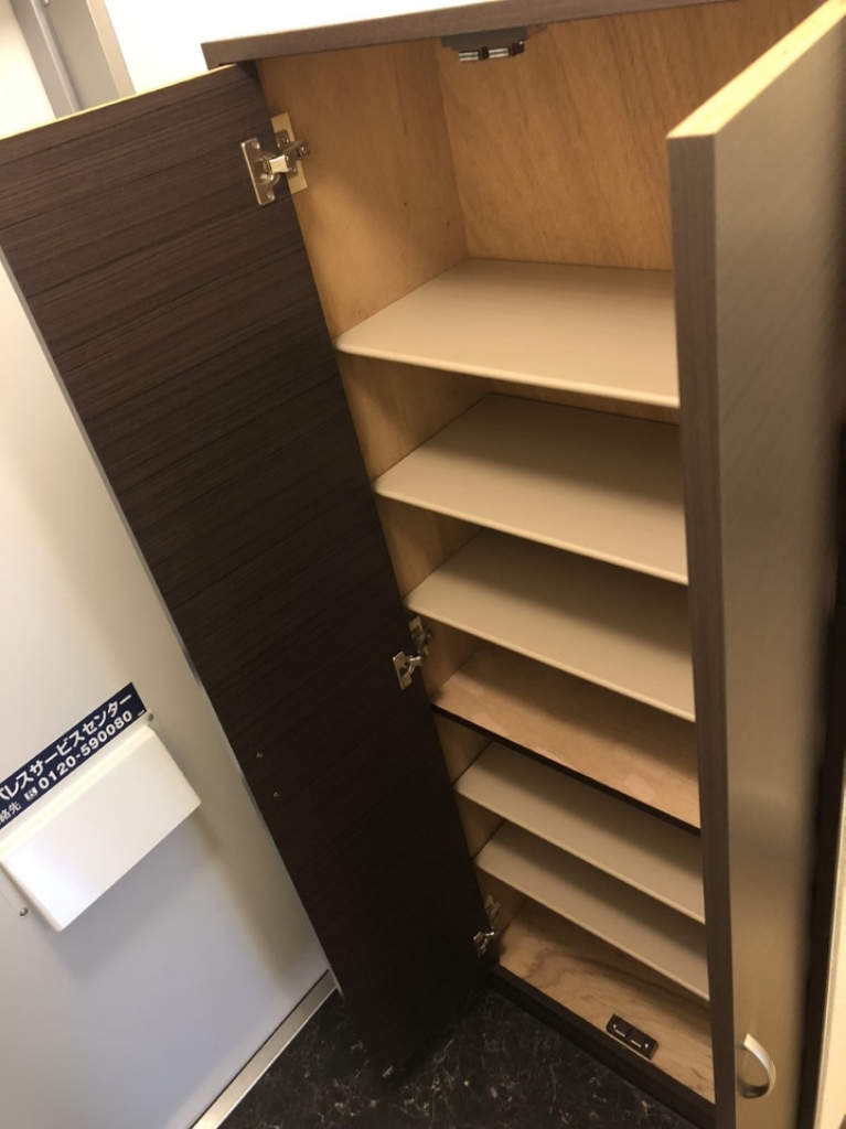 レオネクスト曙 玄関