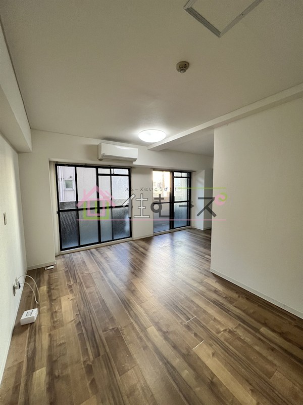 マイルド新大阪レジデンス3号館 ベッドルーム