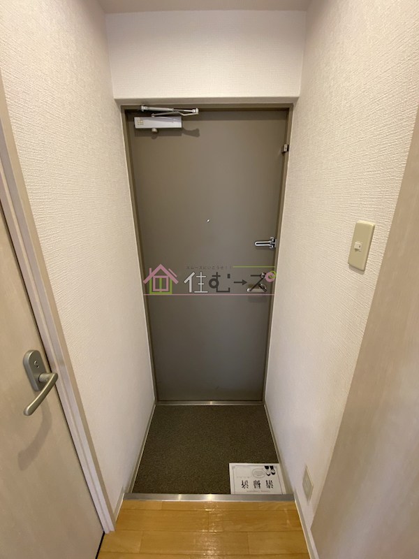 キャピトル新大阪 玄関