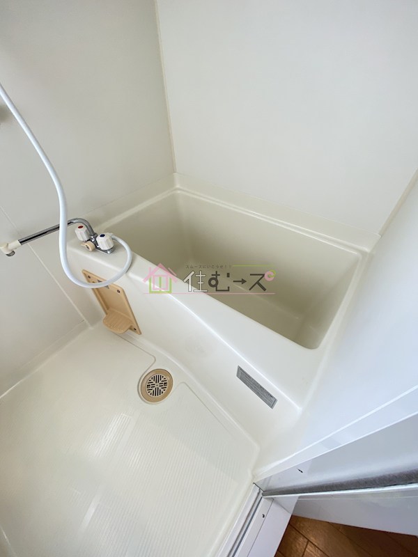 キャピトル新大阪 風呂画像