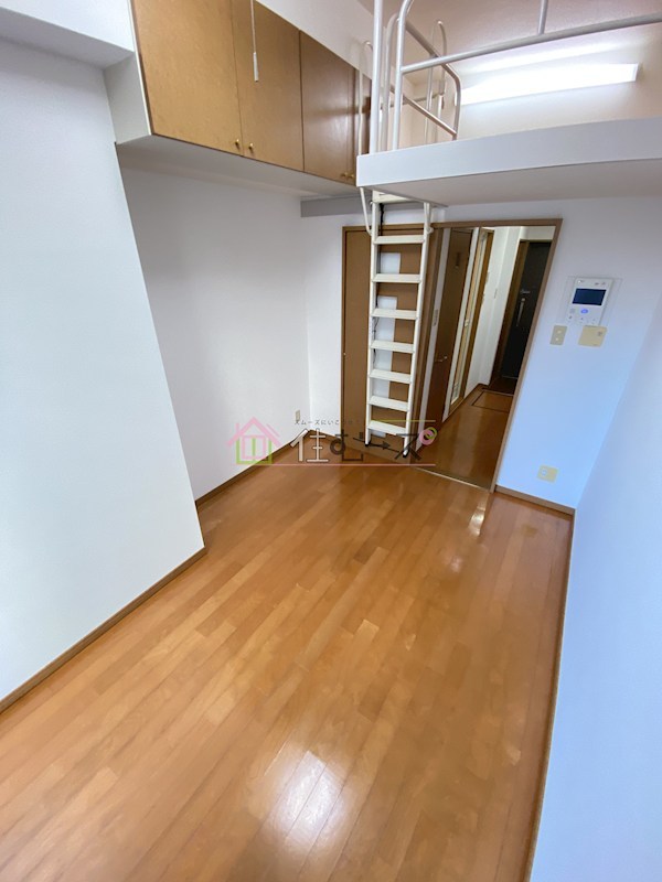 エステムコート新大阪Ⅲステーションプラザ リビング