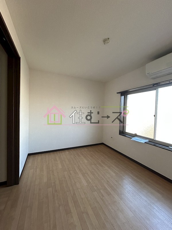 ニシノマンション ベッドルーム