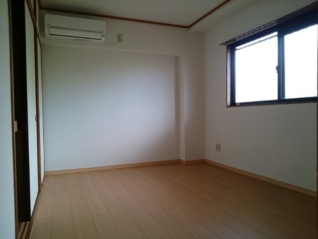 メゾン・ドゥ・スリジェ その他1