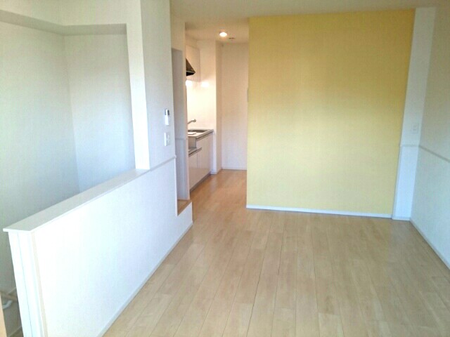 グランツ　サータァ リビング