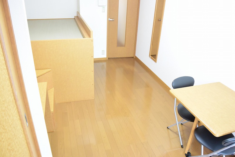 レオパレス境橋 リビング