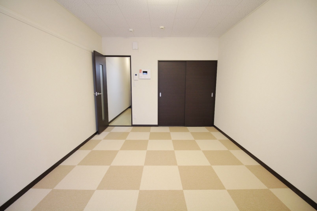 レオネクストイーエフⅢ リビング