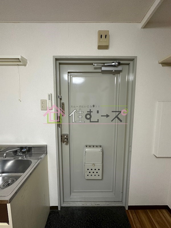 昭和グランドハイツ森之宮 玄関