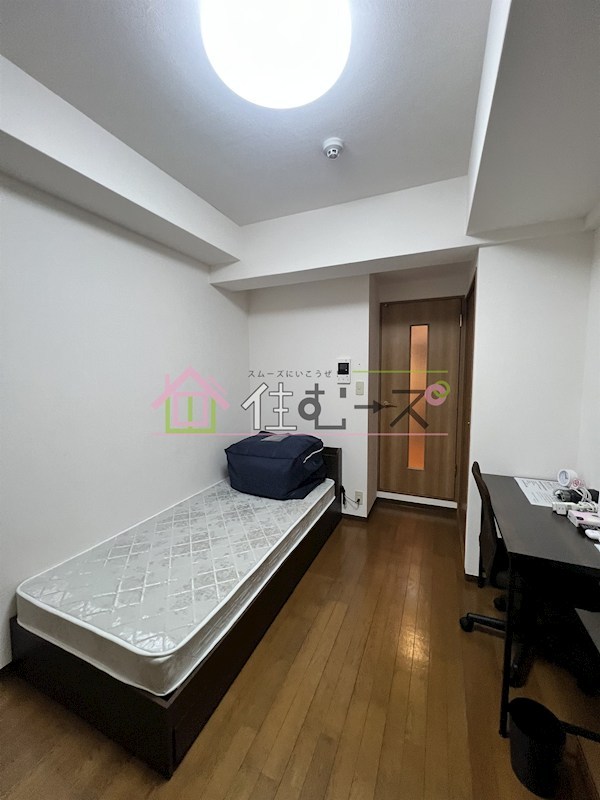 エスリード梅田東 リビング