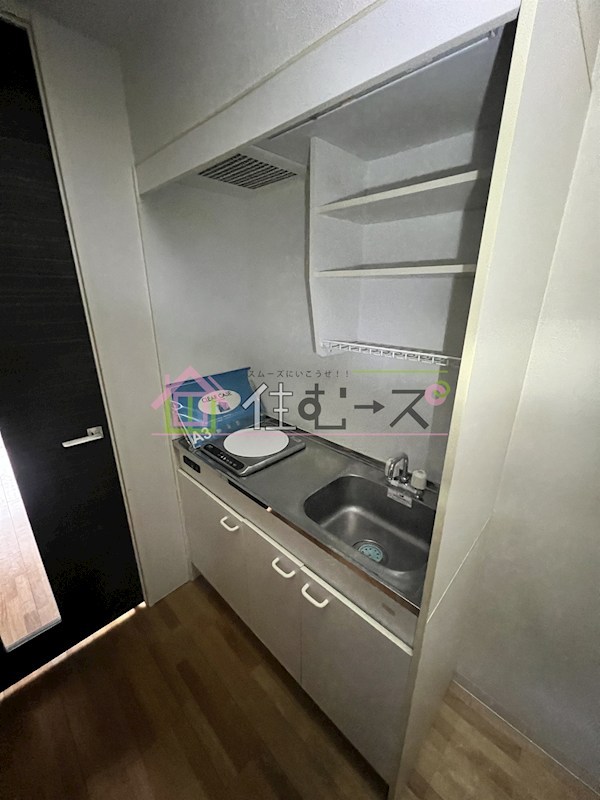 パウゼ東天満 キッチン