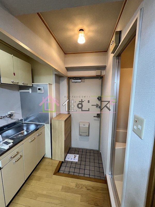 メゾン扇町 玄関