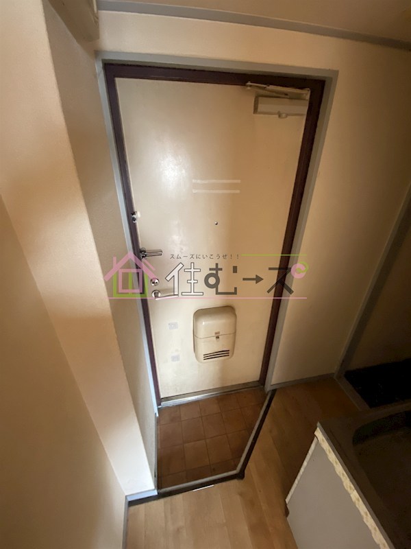 グランドリーペペ平野東 玄関