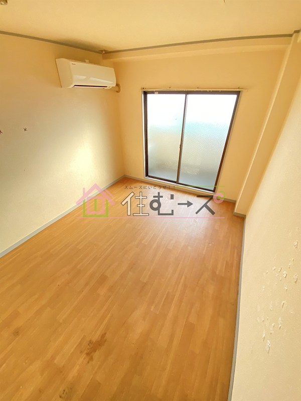 グランドリーペペ平野東 ベッドルーム