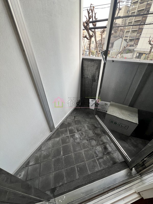 ニイタカＴ＆Ｓビル ベランダ