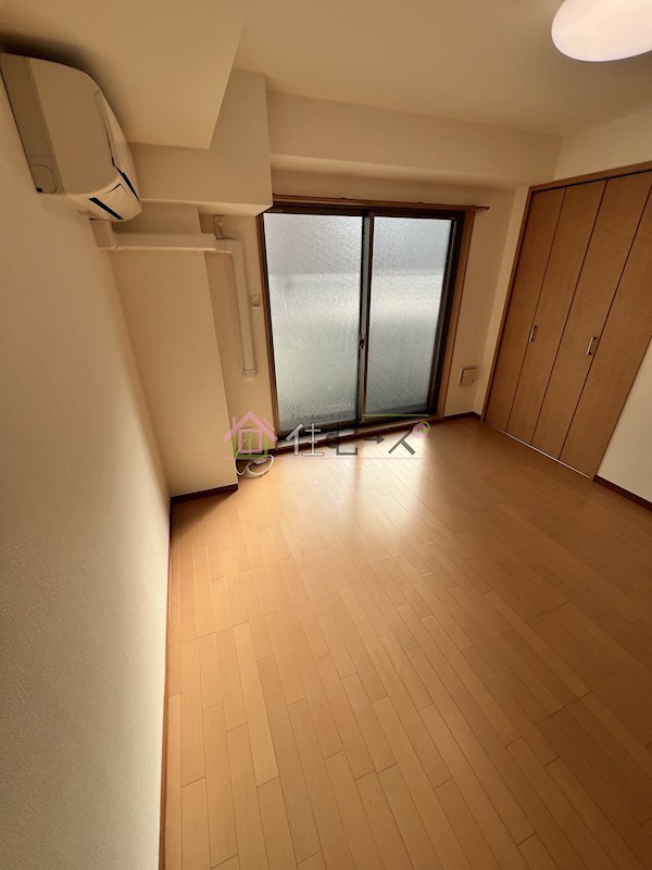 メゾンドアヴェルⅣ ベッドルーム