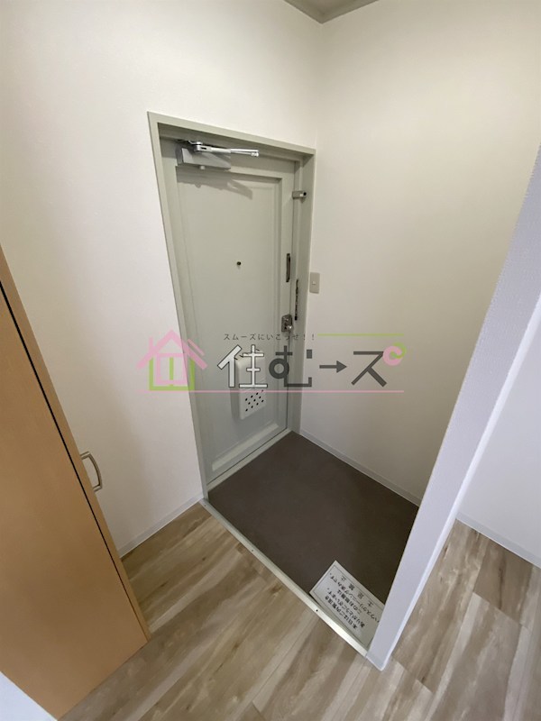 メゾンかせの 玄関