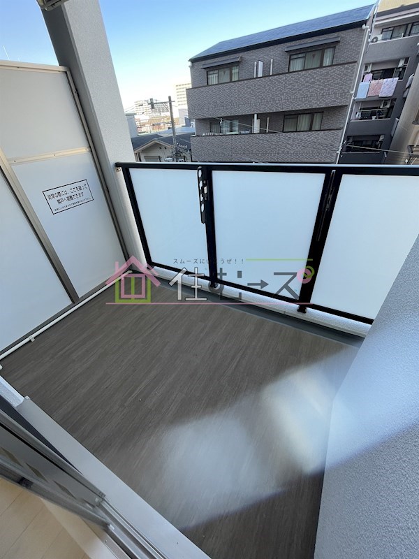 エステムコート大阪WESTⅡ ベランダ
