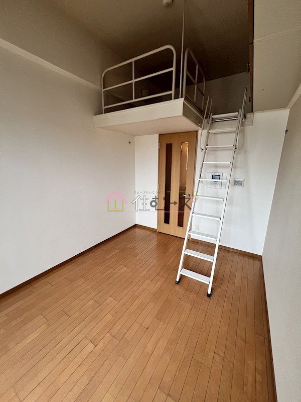 エステムコート梅田茶屋町デュアルスペース リビング